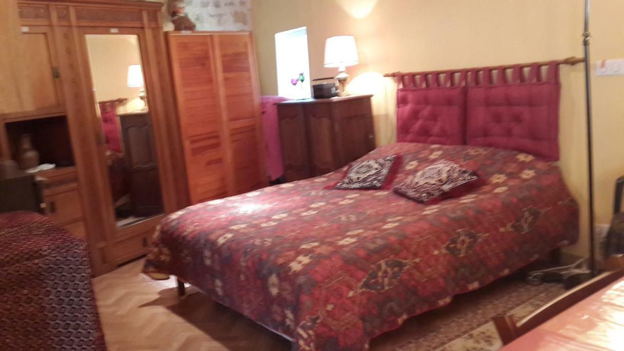 Oniros Bed and Breakfast Neuffontaines Eksteriør billede