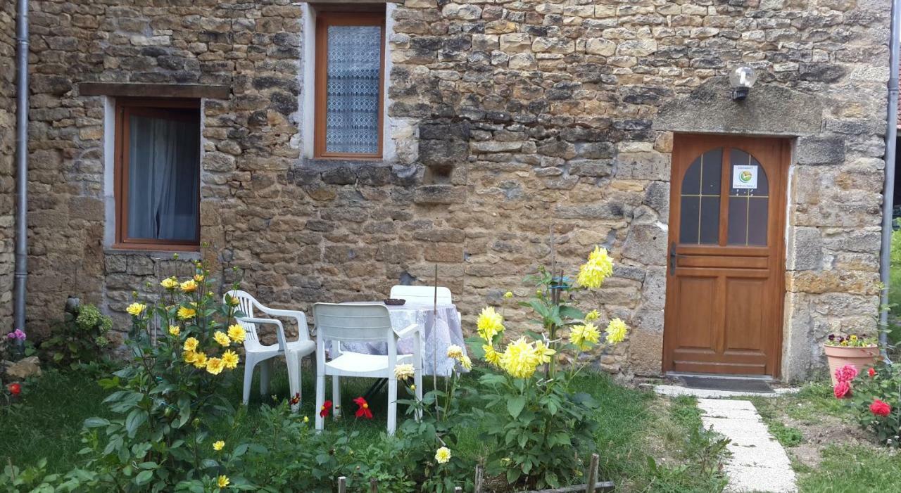 Oniros Bed and Breakfast Neuffontaines Eksteriør billede